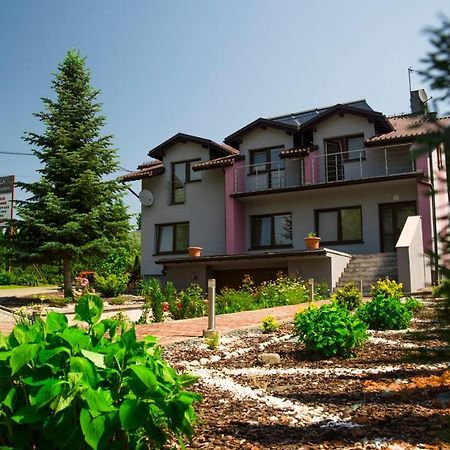 Willa Pod Aniolem Hotell Cieszyn  Exteriör bild
