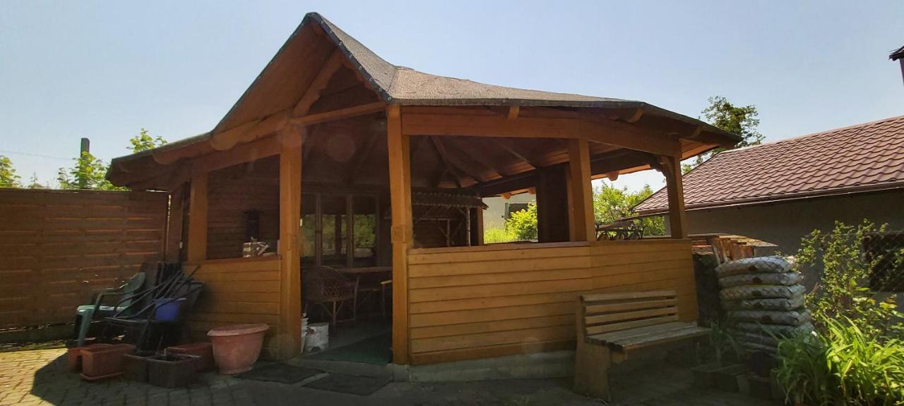 Willa Pod Aniolem Hotell Cieszyn  Exteriör bild